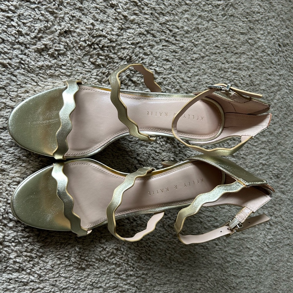 KELLY & KATIE HIGH HEELS, STILETTO, GOLD, SIZE US 7.5M
